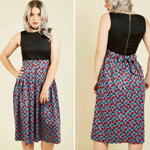 Closet London x Modcloth Serendipitous Tile Print Midi Dress 22430